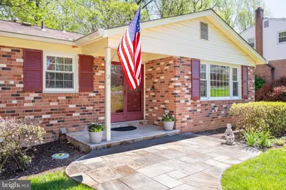 8709 Powder Horn Road, Springfield, VA 22152 - Photo 9