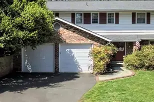 6110 Harmon Pl, Springfield, VA 22152 - Photo 1