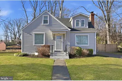 6710 Oak Drive, Alexandria, VA 22306 - Photo 1