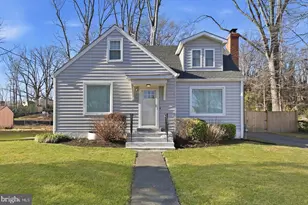 6710 Oak Dr, Alexandria, VA 22306 - Photo 1