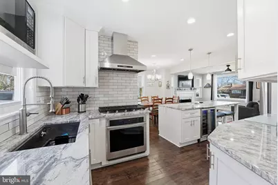 6710 Oak Drive, Alexandria, VA 22306 - Photo 15