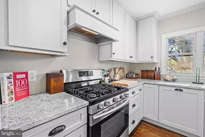 2722 Woodley Place, Falls Church, VA 22046 - Photo 17