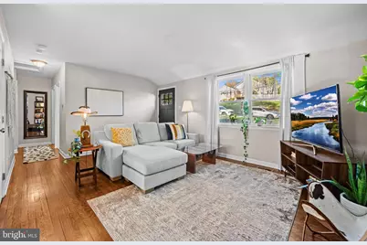 2722 Woodley Place, Falls Church, VA 22046 - Photo 11