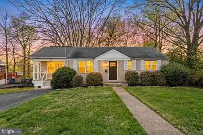 2722 Woodley Place, Falls Church, VA 22046 - Photo 3