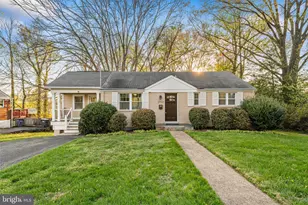 2722 Woodley Pl, Falls Church, VA 22046 - Photo 45