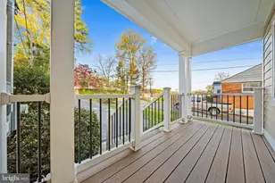 2722 Woodley Pl, Falls Church, VA 22046 - Photo 9