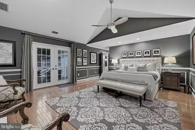 9217 Jeffery Road, Great Falls, VA 22066 - Photo 35