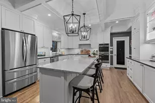 9217 Jeffery Rd, Great Falls, VA 22066 - Photo 17