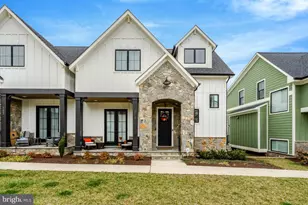 105 Courthouse Rd SW, Vienna, VA 22180 - Photo 1