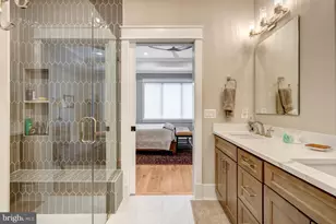 105 Courthouse Rd SW, Vienna, VA 22180 - Photo 31