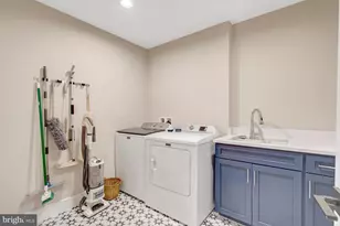 105 Courthouse Rd SW, Vienna, VA 22180 - Photo 39