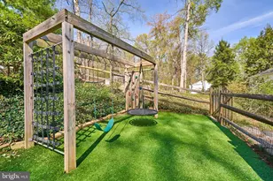 3270 Fox Mill Rd, Oakton, VA 22124 - Photo 51