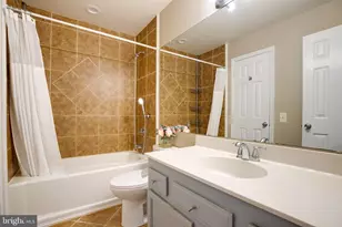 14730 Basingstoke Loop, Centreville, VA 20120 - Photo 19