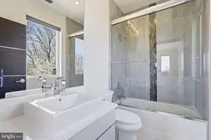 6600 Reserves Hill Ct, Annandale, VA 22003 - Photo 55