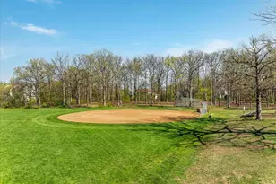 408 Woodgrove Ct, Herndon, VA 20170 - Photo 49