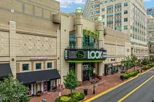 408 Woodgrove Ct, Herndon, VA 20170 - Photo 21