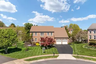 408 Woodgrove Ct, Herndon, VA 20170 - Photo 3