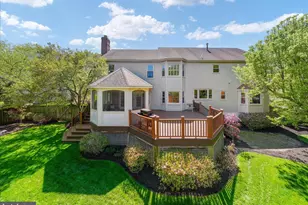 408 Woodgrove Ct, Herndon, VA 20170 - Photo 35