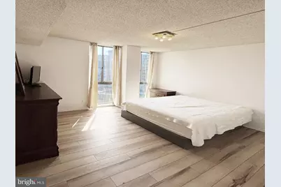 6800 Fleetwood Road #818, McLean, VA 22101 - Photo 19