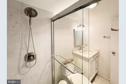 6800 Fleetwood Road #818, McLean, VA 22101 - Photo 21