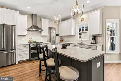 15510 Meherrin Drive, Centreville, VA 20120 - Photo 5