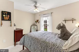 15510 Meherrin Dr, Centreville, VA 20120 - Photo 29