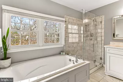 15510 Meherrin Drive, Centreville, VA 20120 - Photo 23