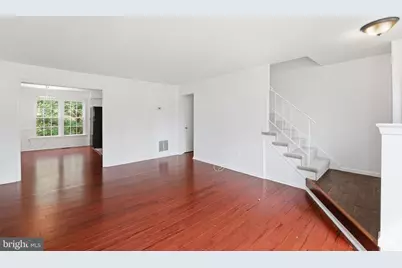 2432 Windbreak Drive, Alexandria, VA 22306 - Photo 5