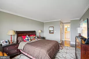 8350 Greensboro Dr, McLean, VA 22102 - Photo 11