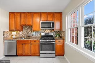 7815 Snead Ln, Falls Church, VA 22043 - Photo 9