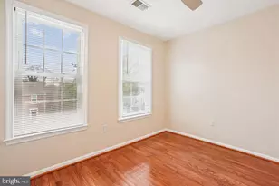 7728 Hickory Glen Way, Springfield, VA 22153 - Photo 23