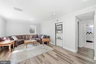 7216 Tod St, Falls Church, VA 22046 - Photo 7