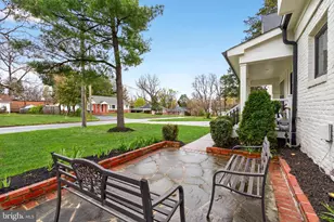 1501 Shenandoah Rd, Alexandria, VA 22308 - Photo 3