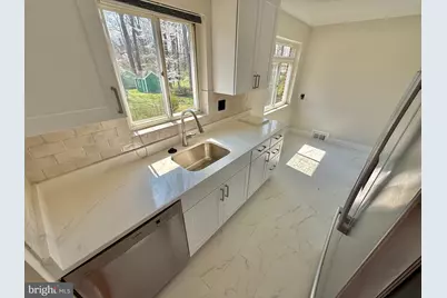 7401 Camp Alger Avenue, Falls Church, VA 22042 - Photo 11