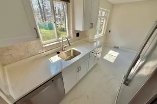 7401 Camp Alger Ave, Falls Church, VA 22042 - Photo 11