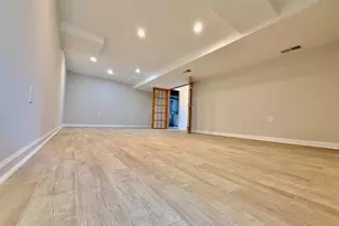 7401 Camp Alger Ave, Falls Church, VA 22042 - Photo 17