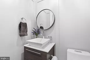 2525 Flint Hill Rd, Vienna, VA 22181 - Photo 15