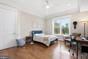 2525 Flint Hill Rd, Vienna, VA 22181 - Photo 29