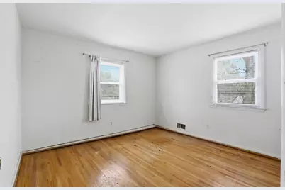 13535 Tabscott Drive, Chantilly, VA 20151 - Photo 13