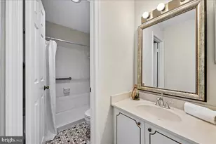 2742 Carter Farm Ct, Alexandria, VA 22306 - Photo 17