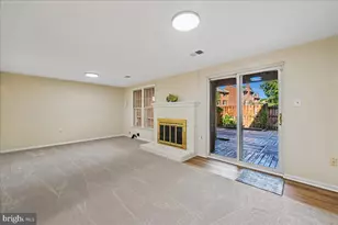 2742 Carter Farm Ct, Alexandria, VA 22306 - Photo 25