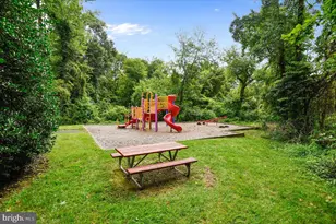 2742 Carter Farm Ct, Alexandria, VA 22306 - Photo 33