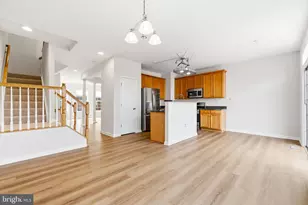 8553 Wyngate Manor Ct, Alexandria, VA 22309 - Photo 15