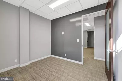 746 Walker Road #26, Great Falls, VA 22066 - Photo 17