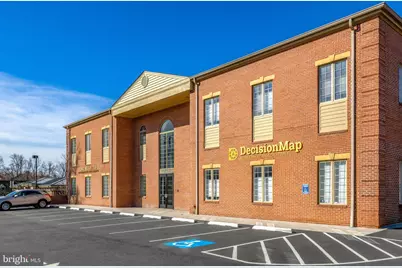 746 Walker Road #26, Great Falls, VA 22066 - Photo 57