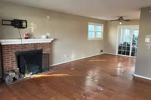 14717 Lock Dr, Centreville, VA 20120 - Photo 5