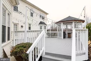 10805 Piney Pond Dr, Great Falls, VA 22066 - Photo 107