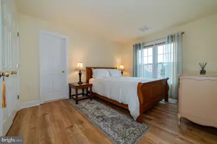 10805 Piney Pond Dr, Great Falls, VA 22066 - Photo 57