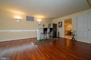 10805 Piney Pond Dr, Great Falls, VA 22066 - Photo 79