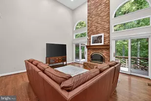 8704 Margaret Ln, Annandale, VA 22003 - Photo 17